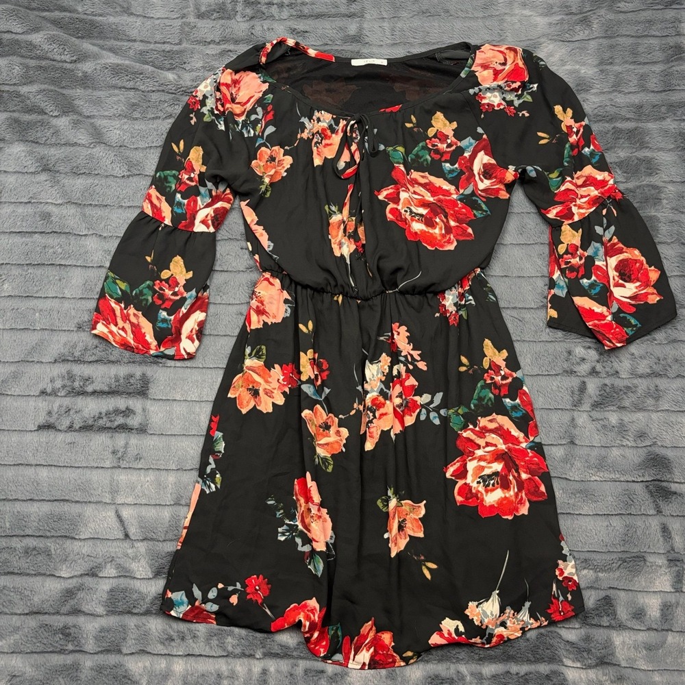Le Lis Womens Floral Mini Dress Black Red Rose Bell Sleeve Elastic XL HD10027-WL
